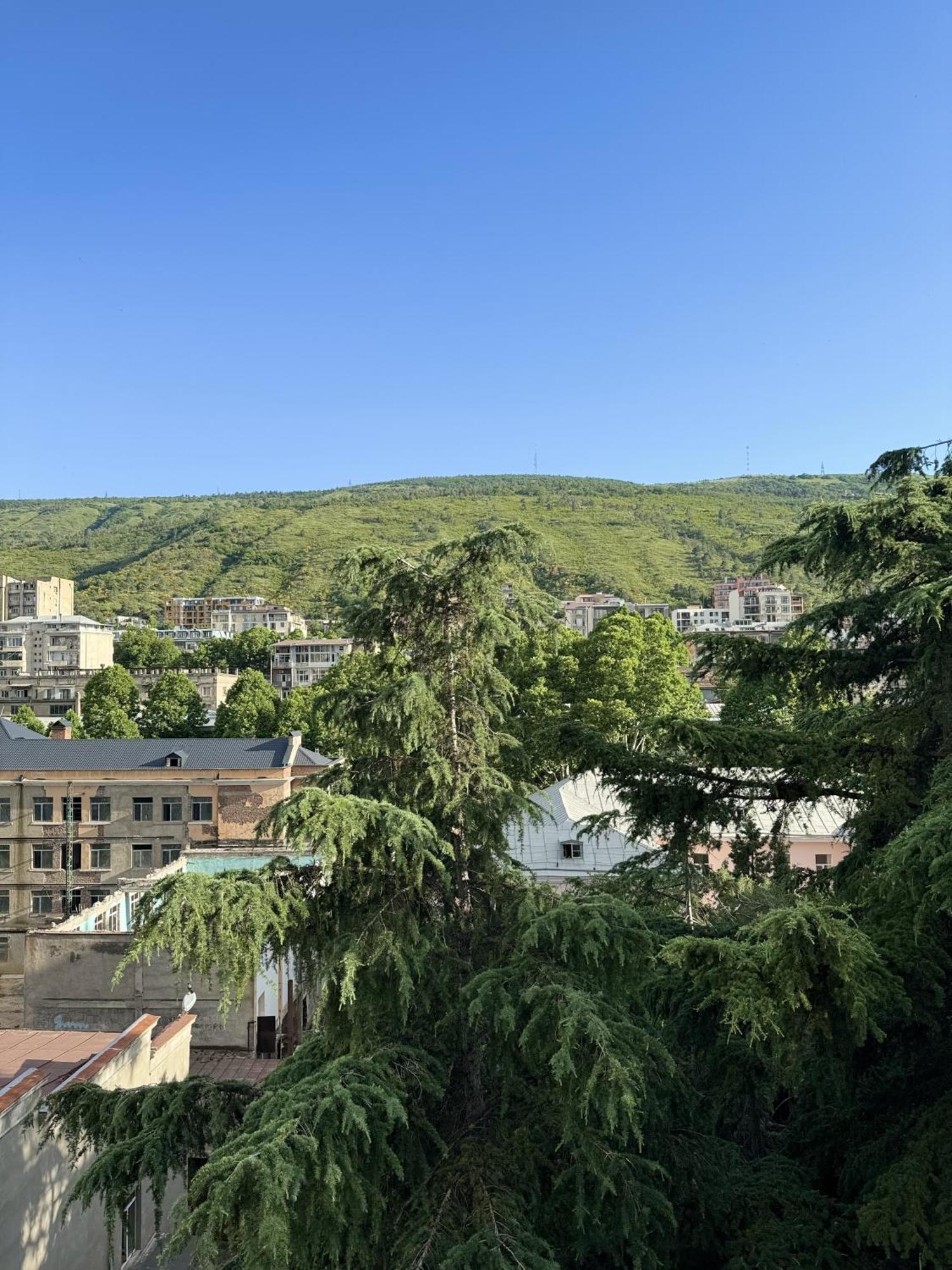 Hotel Comfy Dorms Tiflis Exterior foto